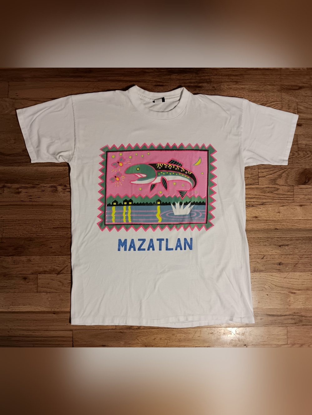 Vintage single stitch animal t-shirt Mazatlan Mexico painted trout print